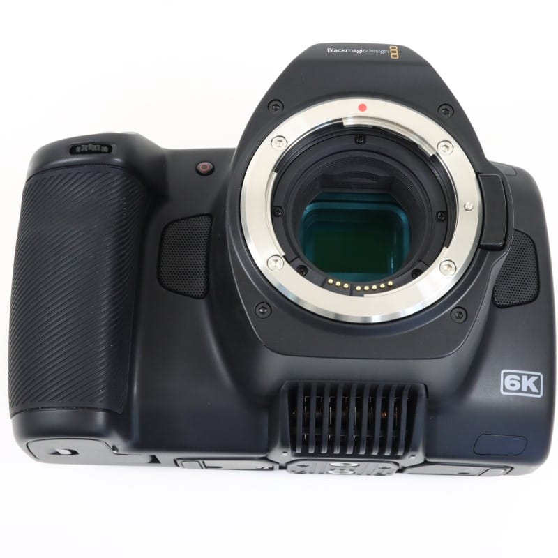 Blackmagic Pocket Cinema Camera 6K Pro