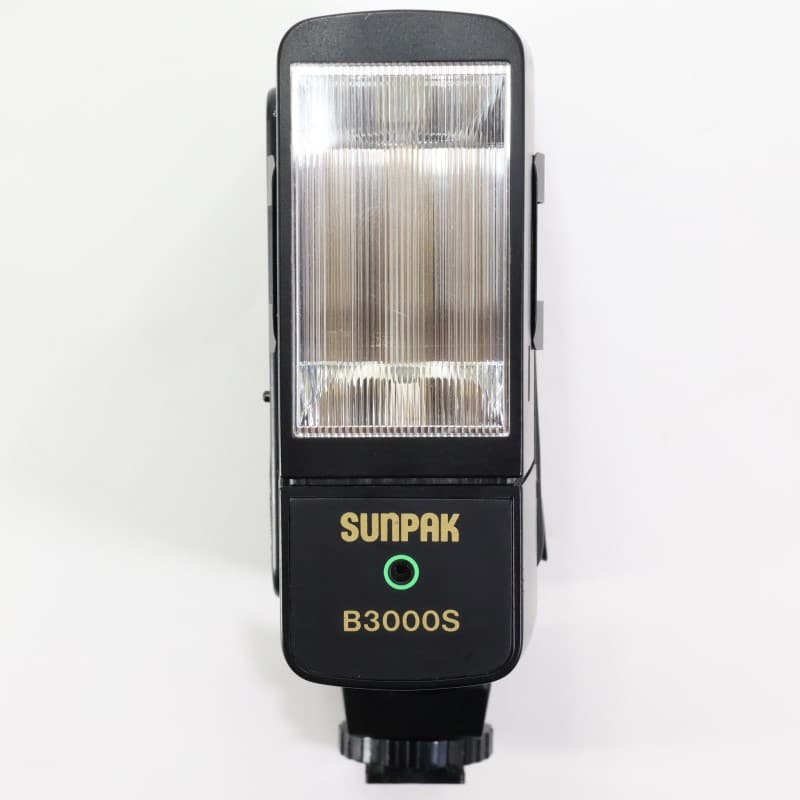 B 3000 S