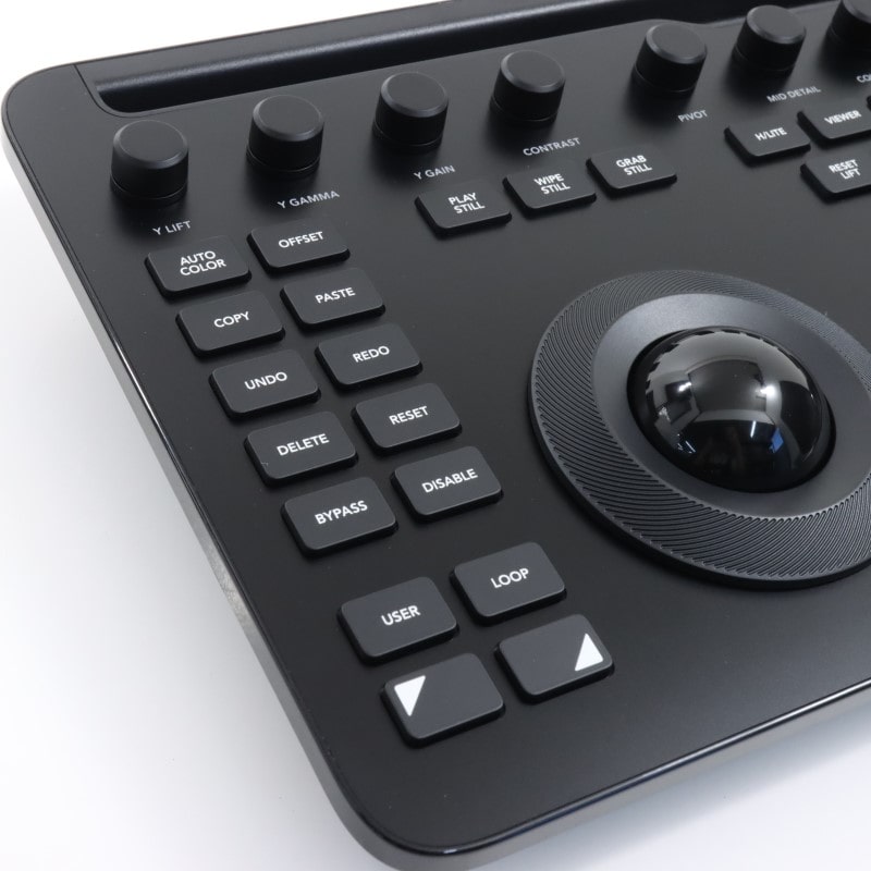 DV/RES/AAAPNLMIC/EN [DaVinci Resolve Micro Color Panel(EN/パネルラベル英語表記)]