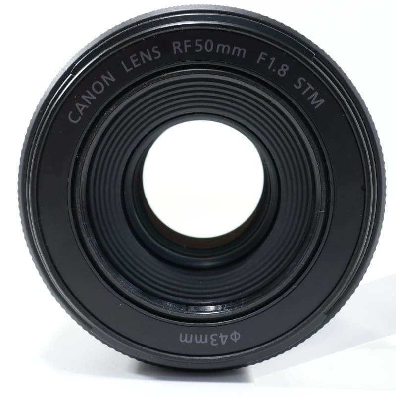 RF50mm F1.8 STM