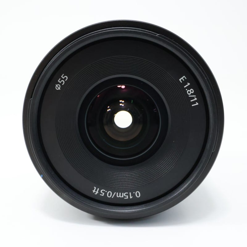 E 11mm F1.8 SEL11F18