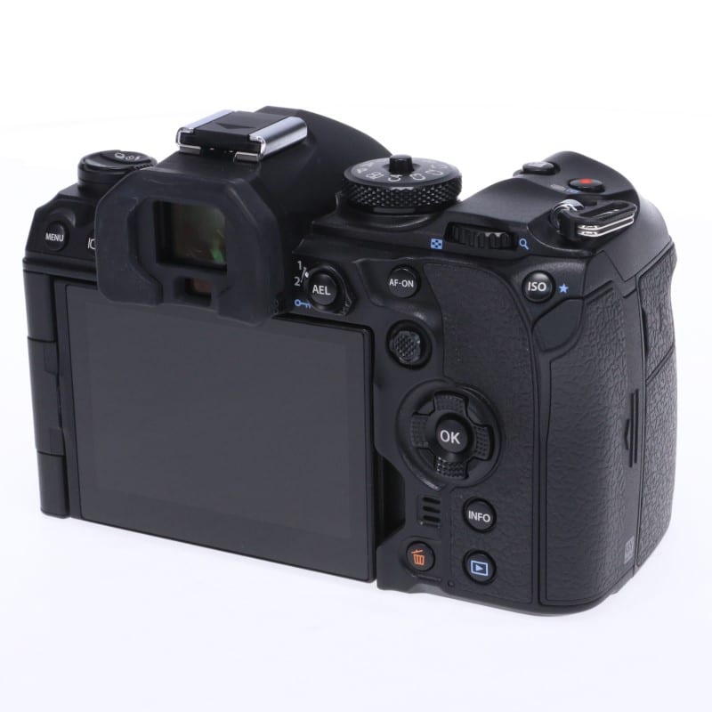 OM SYSTEM OM-1 ボディー