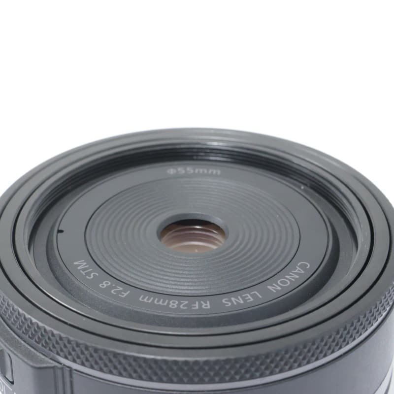 RF28mm F2.8 STM