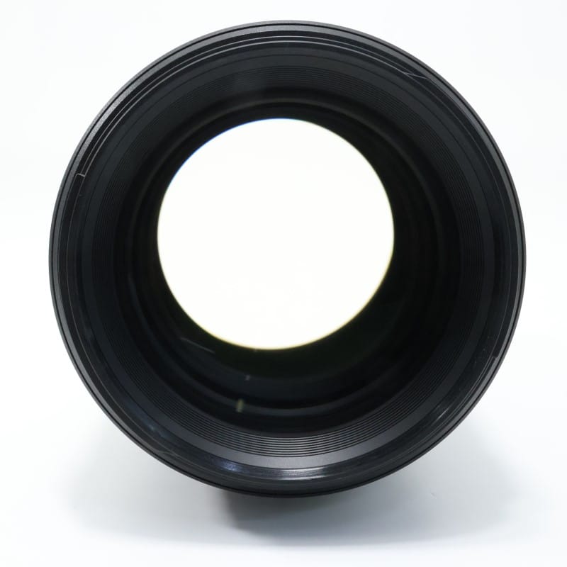 NIKKOR Z 135mm f/1.8 S Plena