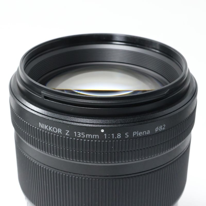 NIKKOR Z 135mm f/1.8 S Plena