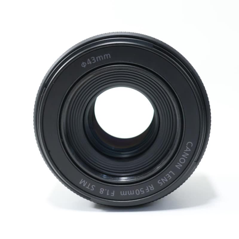 RF50mm F1.8 STM
