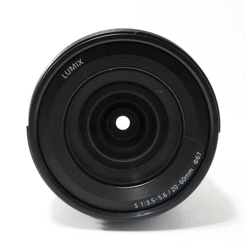 LUMIX S 20-60mm F3.5-5.6 S-R2060