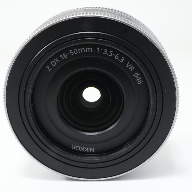 NIKKOR Z DX 16-50mm f/3.5-6.3 VR シルバー