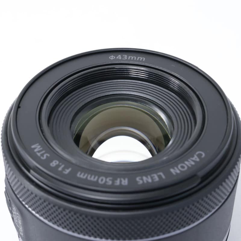 RF50mm F1.8 STM