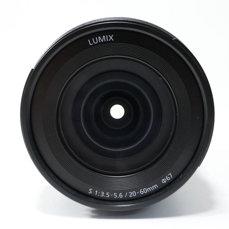 LUMIX S 20-60mm F3.5-5.6 S-R2060