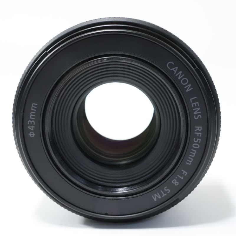RF50mm F1.8 STM