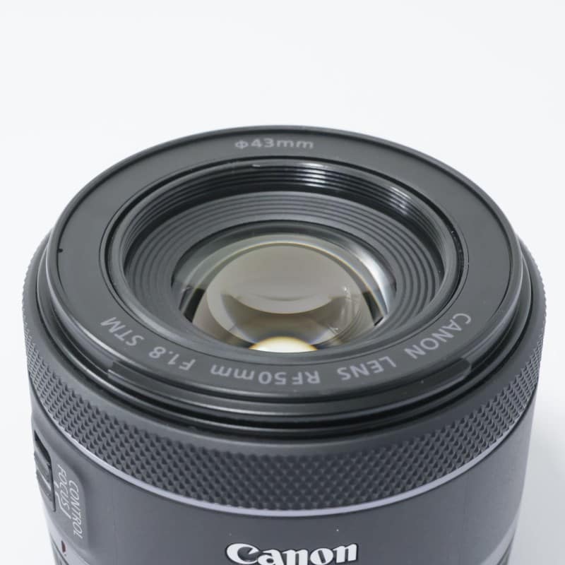 RF50mm F1.8 STM
