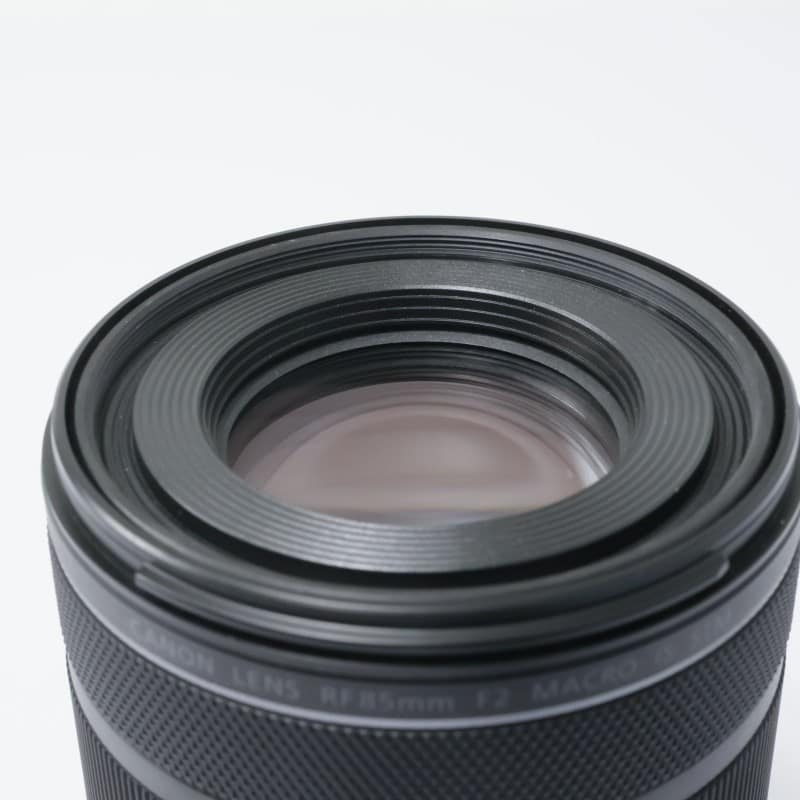 RF85mm F2 MACRO IS STM