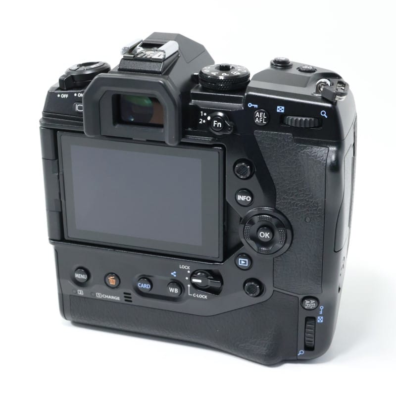 OM-D E-M1X ボディー