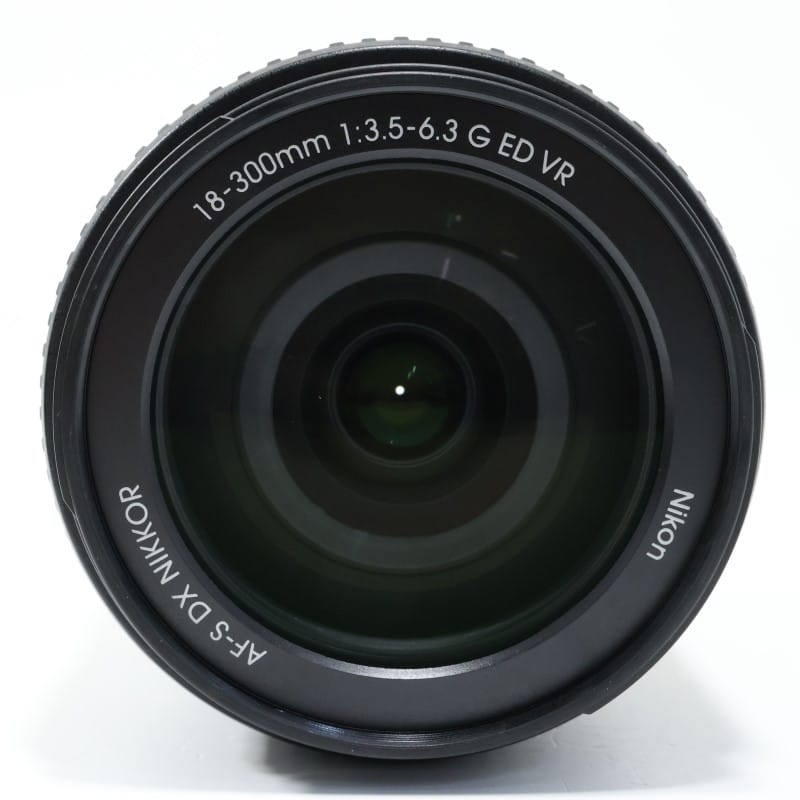 AF-S DX NIKKOR 18-300mm f/3.5-6.3G ED VR