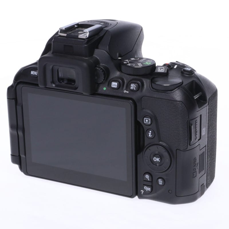D5600 ボディ