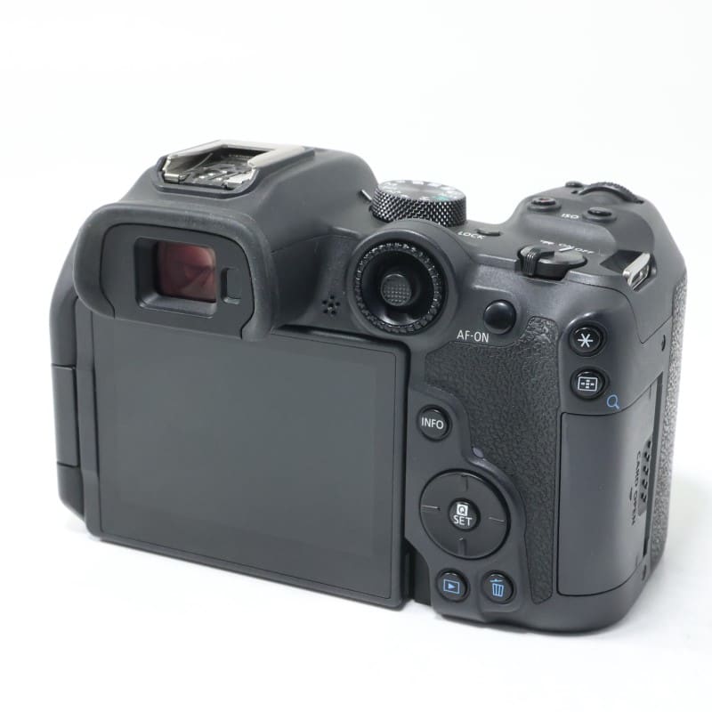 EOS R7 ボディー