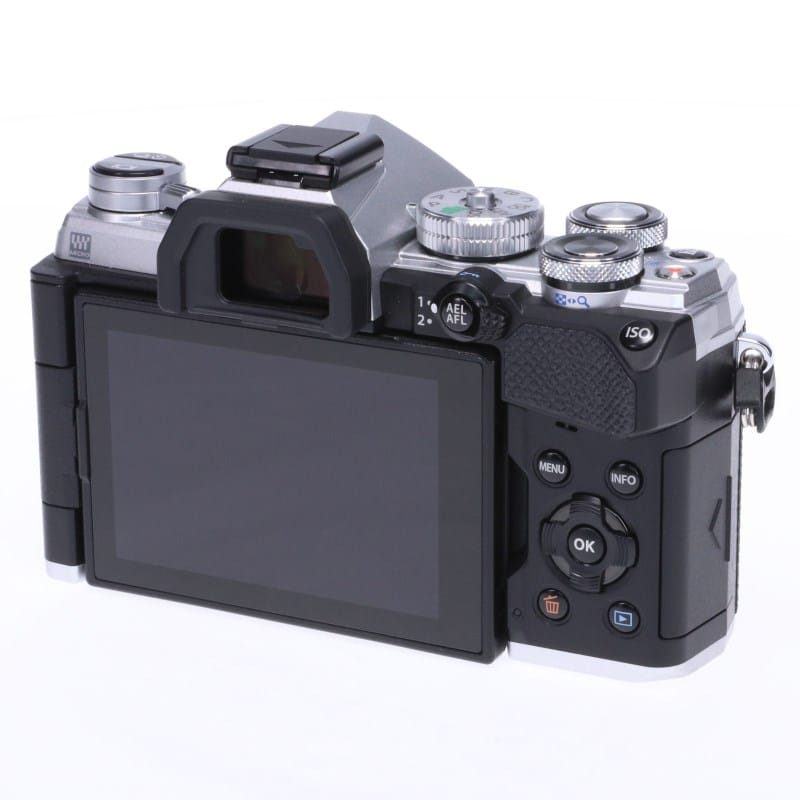 OM-D E-M5 Mark III ボディー シルバー