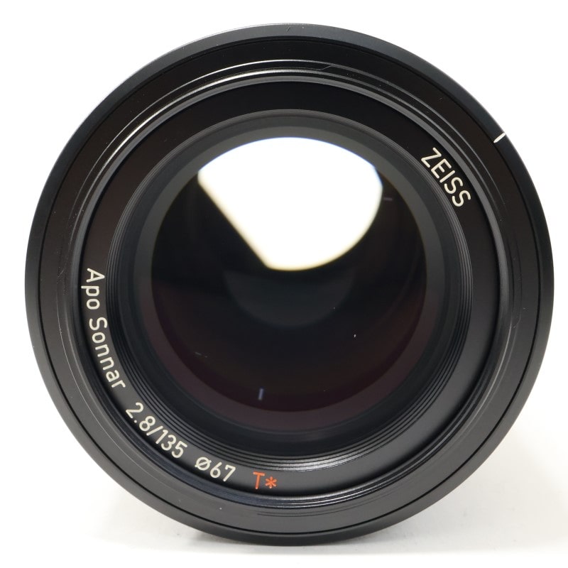 Zeiss batiss 135㎜　中古品 Amazon.com : ZEISS Batis 135mm f/2.8 Lens for Sony E Mount