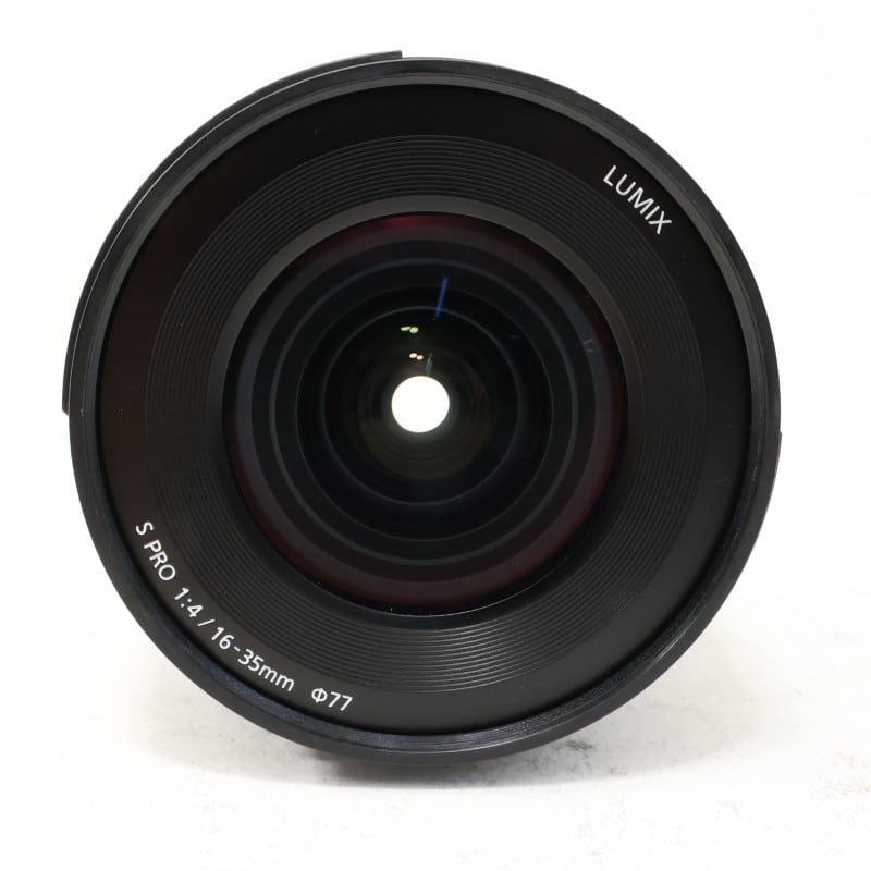 LUMIX S PRO 16-35mm F4 S-R1635