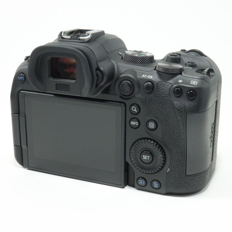 EOS R6