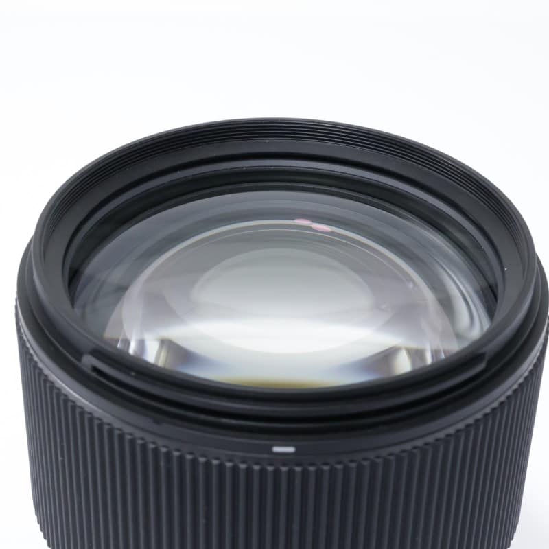 SIGMA 135mm F1.8 DG HSM | Art ニコンFマウント AB-ランク 中古