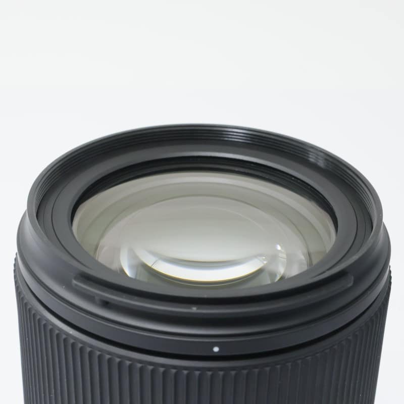 25-200mm F/2.8-5.6 Di III VXD G2 (Model A075S) ソニーEマウント