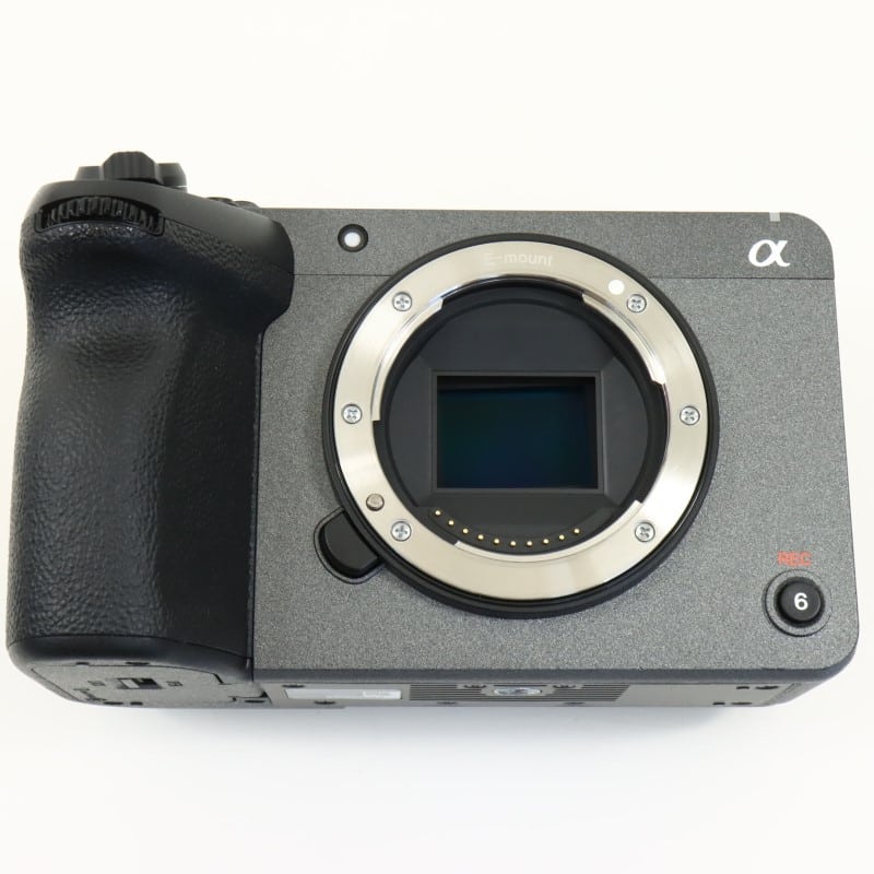 FX30 XLRハンドルユニット同梱モデル ILME-FX30