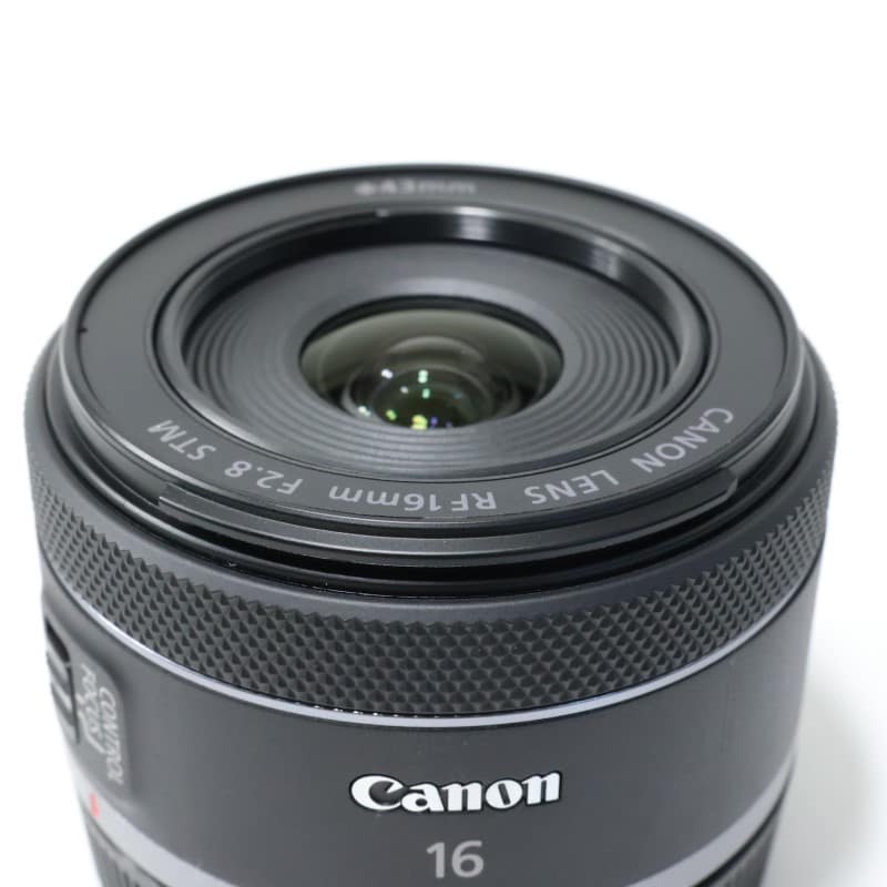 RF16mm F2.8 STM
