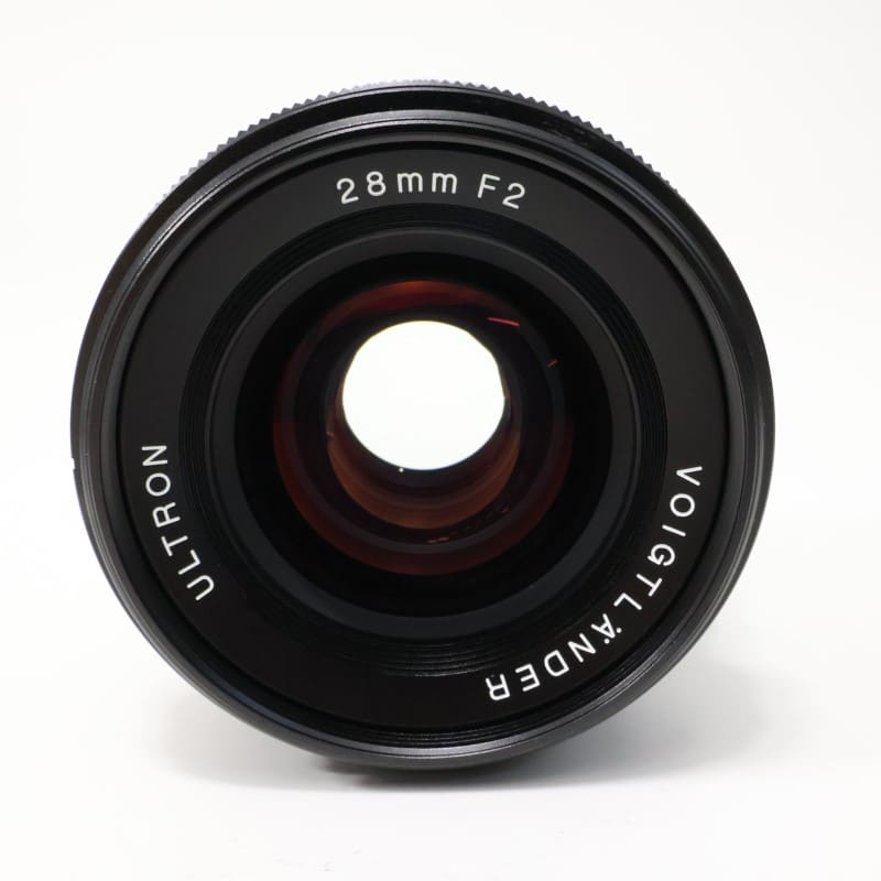ULTRON 28mm F2