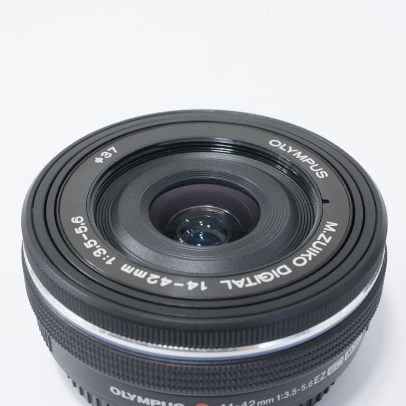 M.ZUIKO DIGITAL ED 14-42mm F3.5-5.6 EZ ブラック