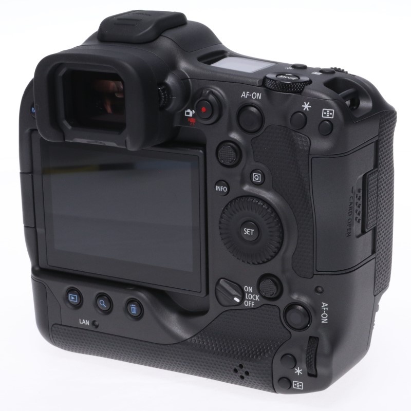 EOS R3