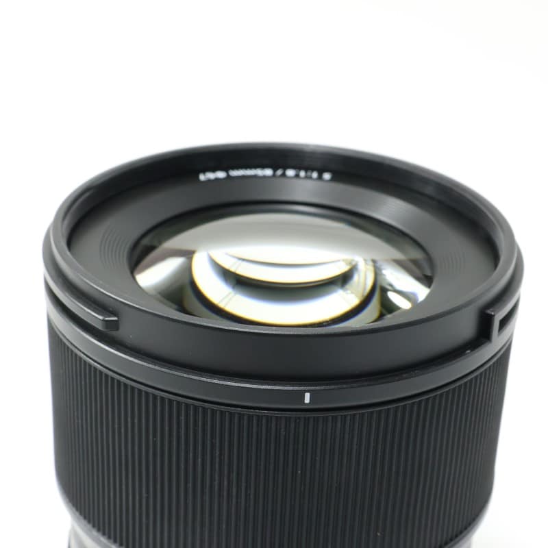 LUMIX S 85mm F1.8 S-S85