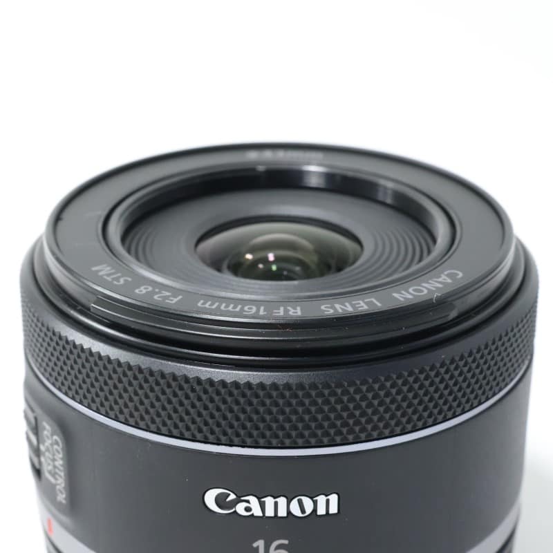 RF16mm F2.8 STM