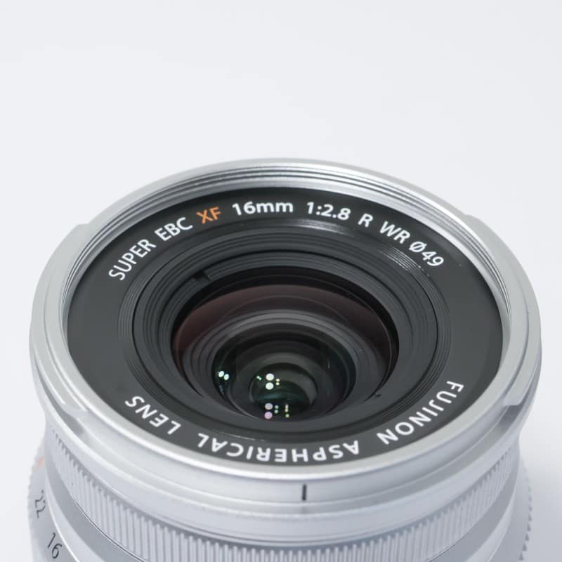 フジノンレンズ XF16mmF2.8 R WR シルバー