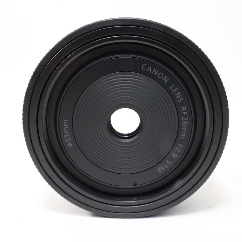 RF28mm F2.8 STM