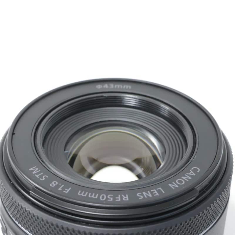 RF50mm F1.8 STM