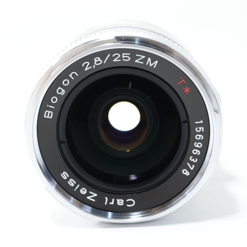 Biogon T* 2.8/25 ZM シルバー