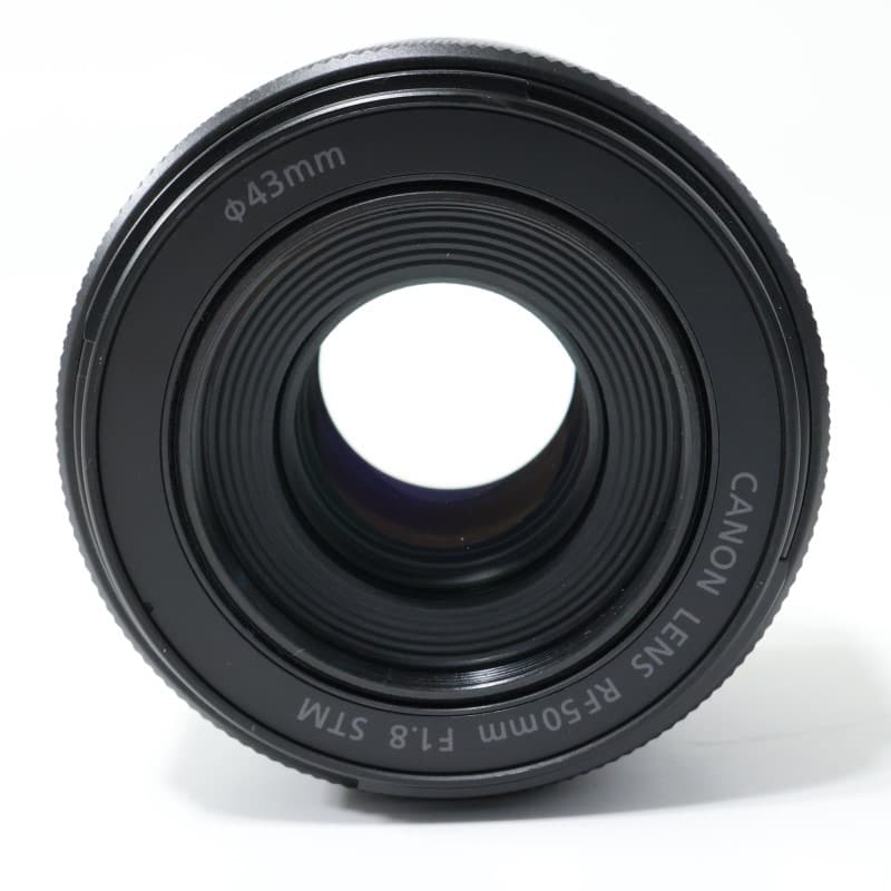 RF50mm F1.8 STM