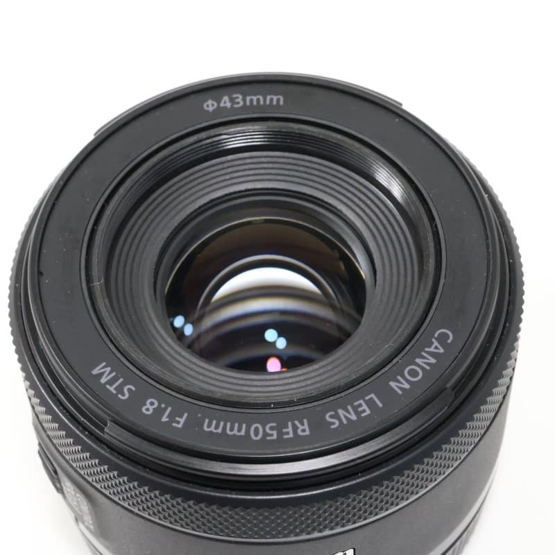 RF50mm F1.8 STM