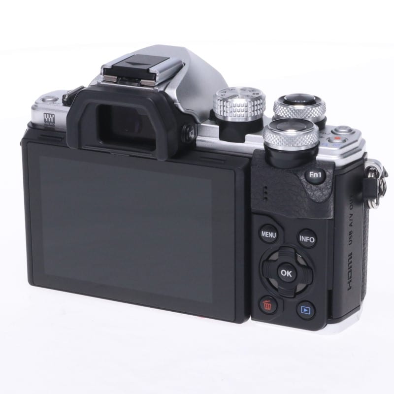 OM-D E-M10 MarkII ボディ シルバー