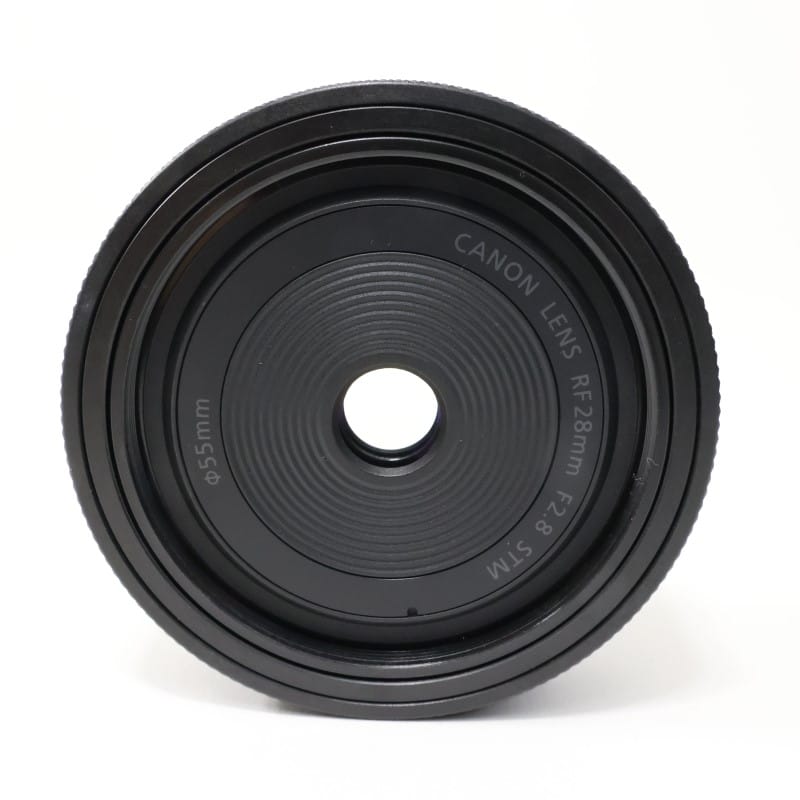 RF28mm F2.8 STM