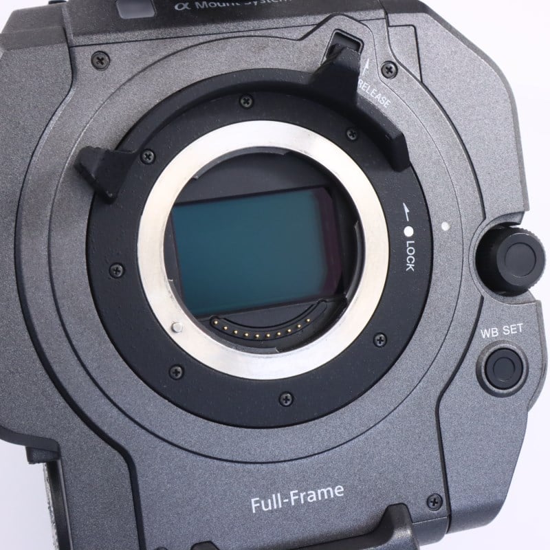 FX9 レンズ付属なしモデル PXW-FX9
