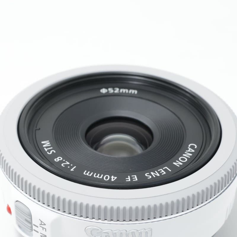 EF 40mm F2.8 STM ホワイト
