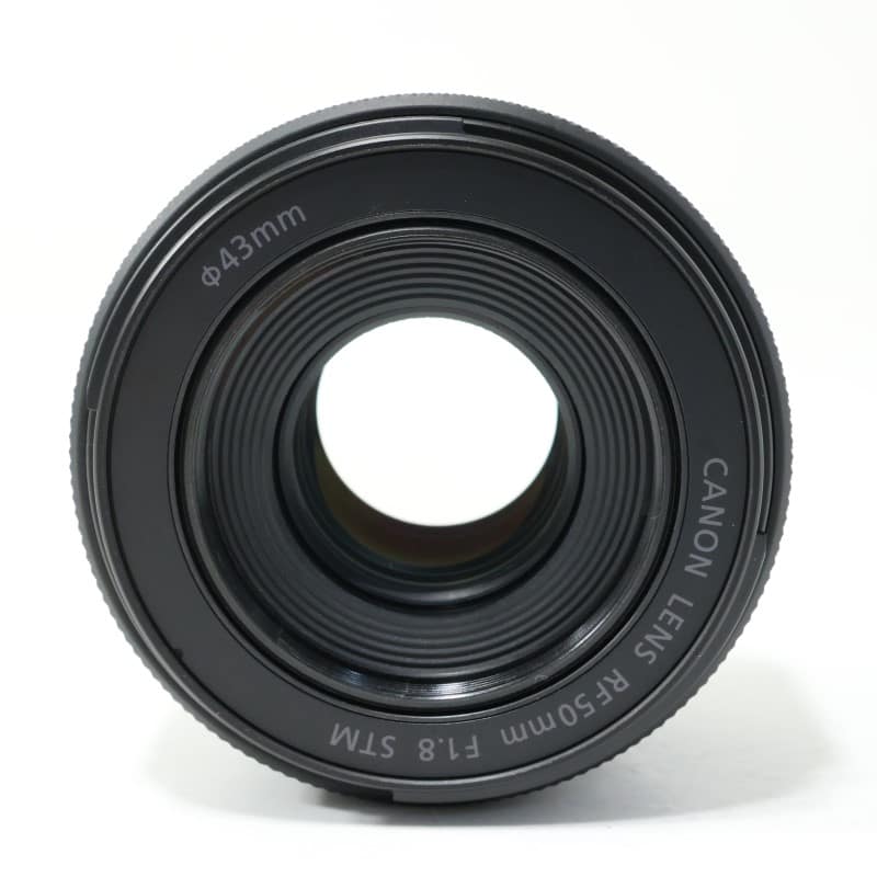 RF50mm F1.8 STM