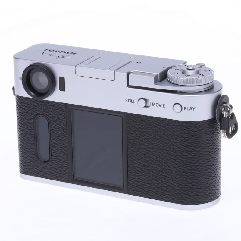 X half (FUJIFILM X-HF1) シルバー