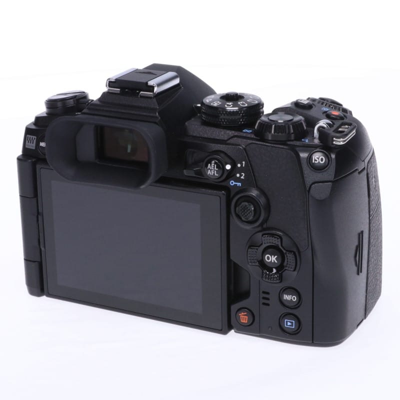 OM-D E-M1 Mark III ボディー