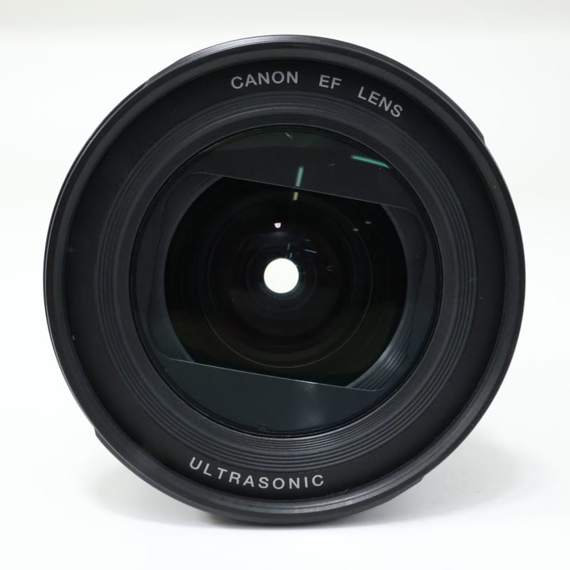 EF 20-35mm F3.5-4.5 USM