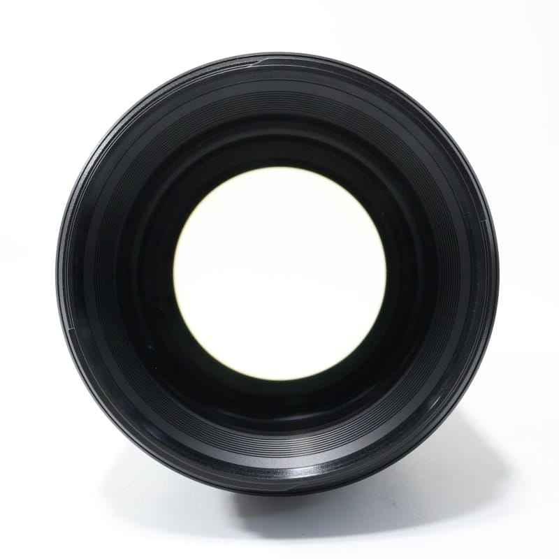 NIKKOR Z 135mm f/1.8 S Plena