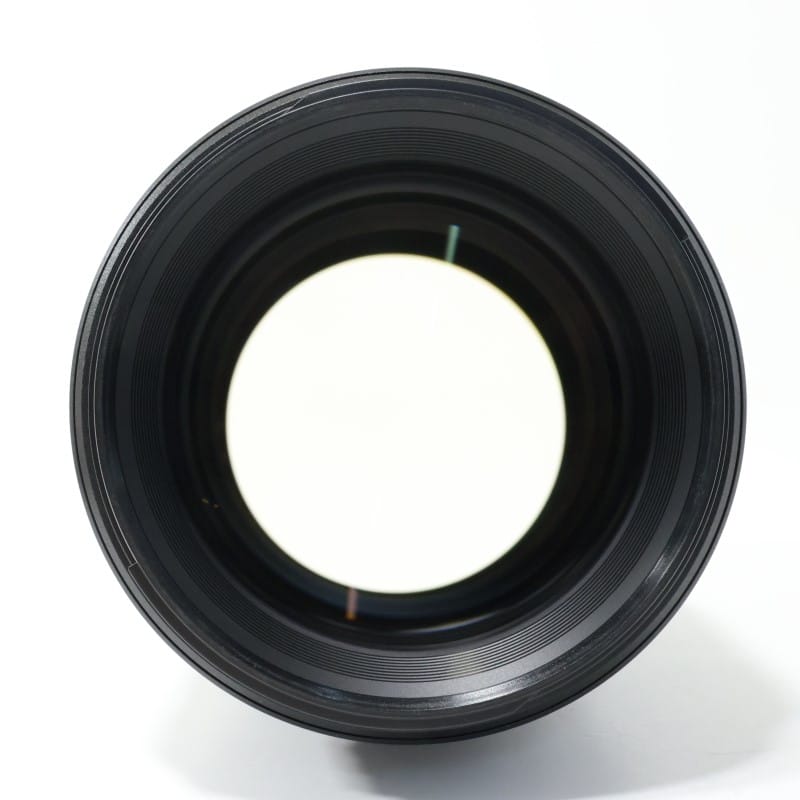 NIKKOR Z 135mm f/1.8 S Plena